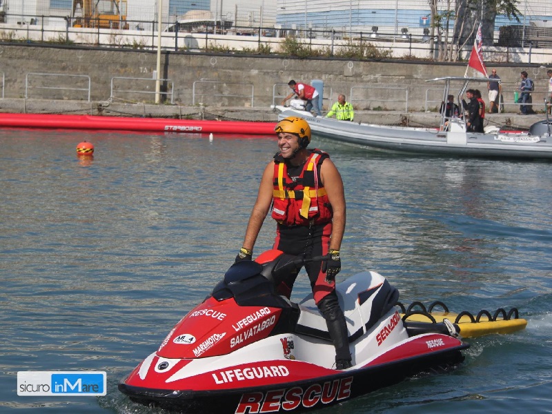 sicuro inMare a Varazze